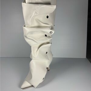 Azalea Wang Imogine White Slouch Over Knee Boots studded Snap Tall Boots Size 8